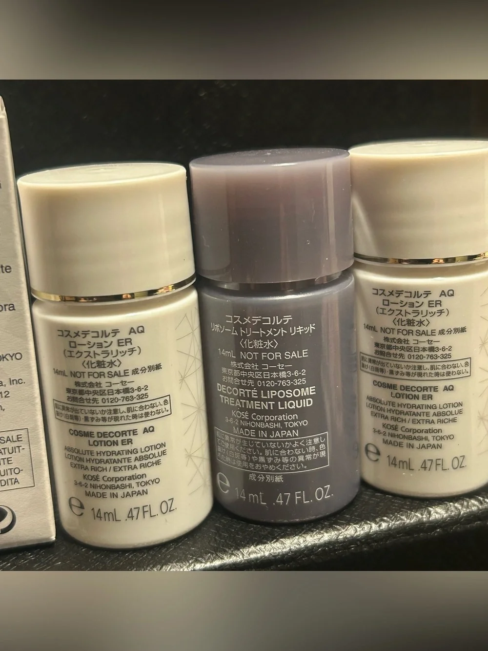 DECORTÉ AQ Absolute Brightening Emulsion + Liposome + Hydrating Lotion Set 9 Pc